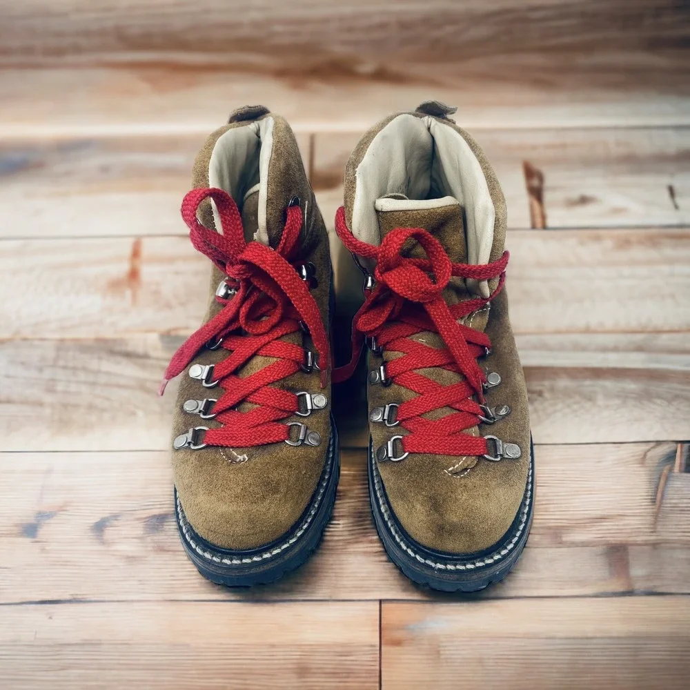 Wood-N-Stream 6  M Mountaineer Hiking Red‎  Laces Tan Suede Boots